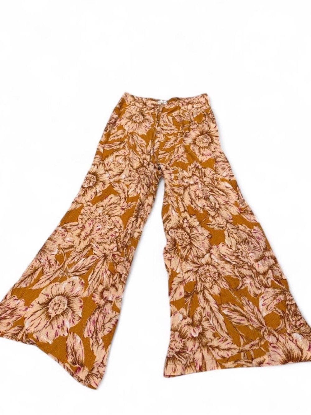 High-Rise Wide-Leg Floral Pants in Mustard Floral